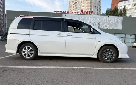 Toyota ISis I, 2011 год, 1 300 000 рублей, 8 фотография