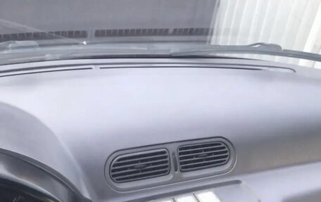 Nissan Serena I, 2000 год, 475 000 рублей, 4 фотография