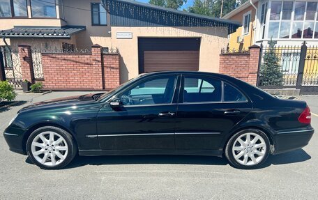 Mercedes-Benz E-Класс, 2004 год, 800 000 рублей, 10 фотография