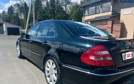 Mercedes-Benz E-Класс, 2004 год, 800 000 рублей, 22 фотография