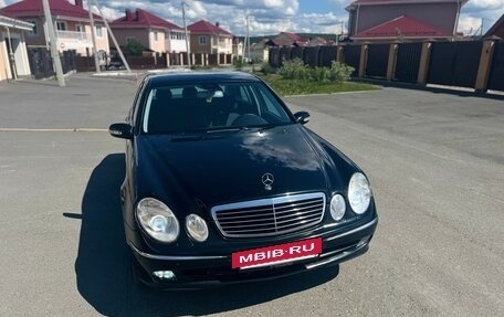 Mercedes-Benz E-Класс, 2004 год, 800 000 рублей, 21 фотография