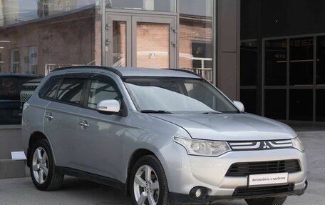 Mitsubishi Outlander III рестайлинг 3, 2012 год, 1 100 000 рублей, 3 фотография