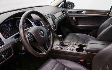 Volkswagen Touareg III, 2016 год, 2 634 000 рублей, 11 фотография