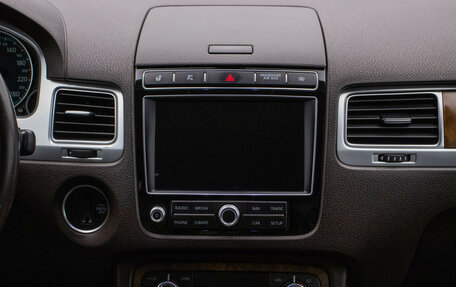 Volkswagen Touareg III, 2016 год, 2 634 000 рублей, 15 фотография