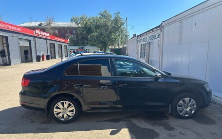 Volkswagen Jetta VI, 2012 год, 1 100 000 рублей, 3 фотография