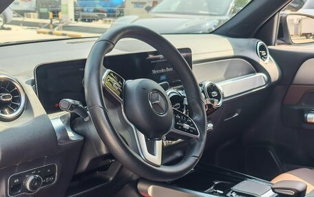 Mercedes-Benz GLB, 2021 год, 2 250 002 рублей, 15 фотография