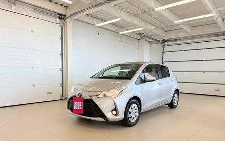 Toyota Vitz, 2017 год, 1 079 000 рублей, 2 фотография