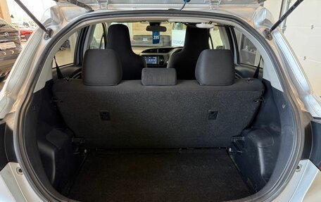 Toyota Vitz, 2017 год, 1 079 000 рублей, 20 фотография