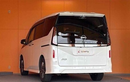 Nissan Serena, 2022 год, 1 850 000 рублей, 6 фотография