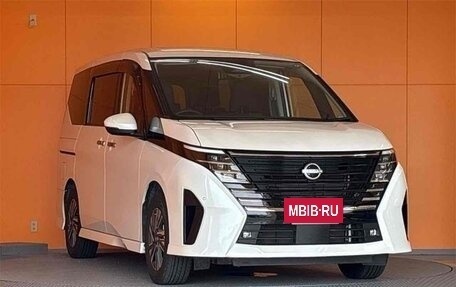 Nissan Serena, 2022 год, 1 850 000 рублей, 2 фотография
