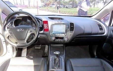 KIA K3 I, 2014 год, 1 115 000 рублей, 7 фотография
