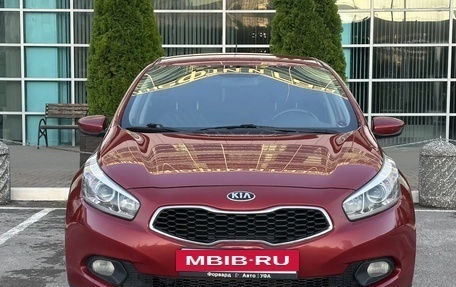 KIA cee'd III, 2015 год, 1 055 000 рублей, 2 фотография