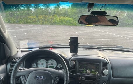Ford Escape II, 2005 год, 400 000 рублей, 9 фотография