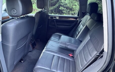 Volkswagen Touareg III, 2010 год, 980 000 рублей, 10 фотография