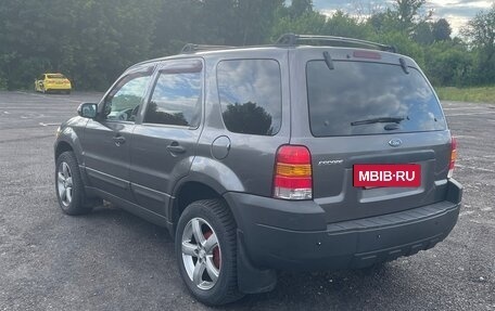Ford Escape II, 2005 год, 400 000 рублей, 4 фотография