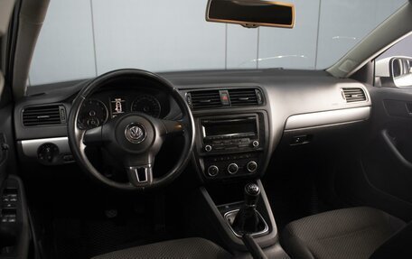 Volkswagen Jetta III, 2013 год, 810 000 рублей, 5 фотография