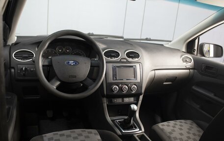 Ford Focus II рестайлинг, 2005 год, 330 000 рублей, 5 фотография