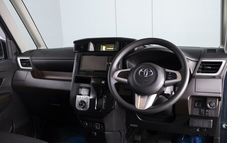 Toyota Tank I, 2018 год, 1 040 000 рублей, 5 фотография