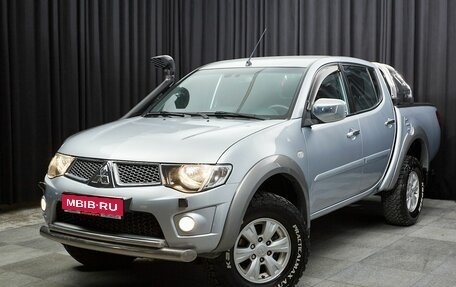 Mitsubishi L200 IV рестайлинг, 2013 год, 1 649 000 рублей, 1 фотография