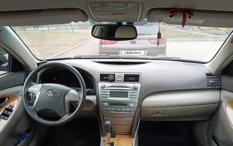 Toyota Camry, 2006 год, 1 350 000 рублей, 10 фотография