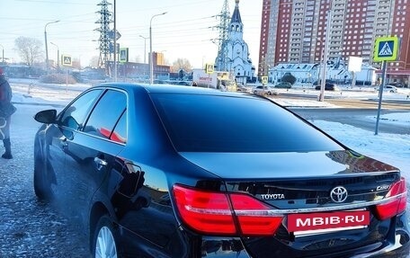 Toyota Camry, 2015 год, 2 200 000 рублей, 6 фотография