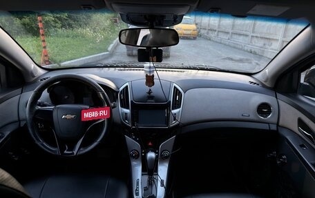 Chevrolet Cruze II, 2014 год, 800 000 рублей, 12 фотография