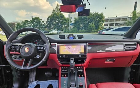 Porsche Macan I рестайлинг, 2023 год, 10 000 000 рублей, 8 фотография