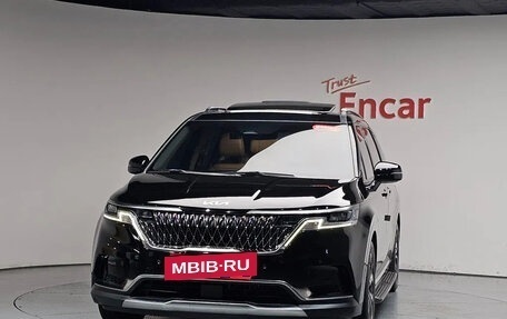 KIA Carnival, 2023 год, 5 784 000 рублей, 2 фотография