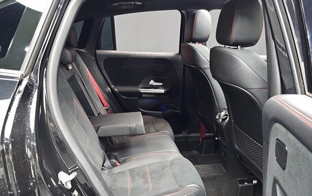 Mercedes-Benz GLA AMG, 2022 год, 5 600 000 рублей, 10 фотография