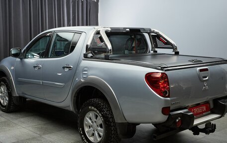 Mitsubishi L200 IV рестайлинг, 2013 год, 1 649 000 рублей, 6 фотография