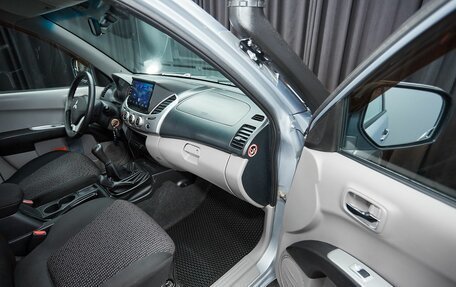 Mitsubishi L200 IV рестайлинг, 2013 год, 1 649 000 рублей, 17 фотография