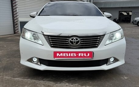 Toyota Camry, 2013 год, 1 599 000 рублей, 2 фотография
