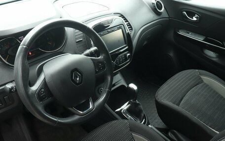 Renault Kaptur I рестайлинг, 2016 год, 1 318 000 рублей, 5 фотография
