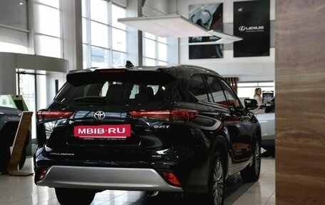 Toyota Highlander, 2026 год, 5 550 000 рублей, 7 фотография