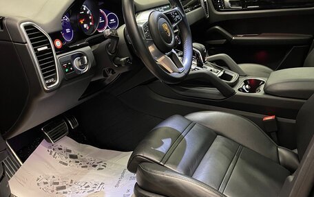 Porsche Cayenne III, 2021 год, 10 800 000 рублей, 8 фотография