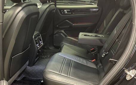 Porsche Cayenne III, 2021 год, 10 800 000 рублей, 13 фотография