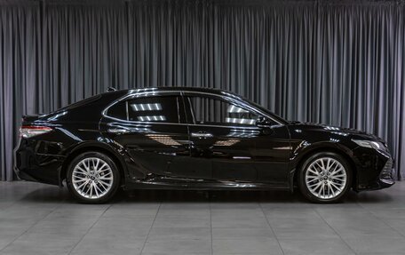 Toyota Camry, 2019 год, 3 249 000 рублей, 5 фотография