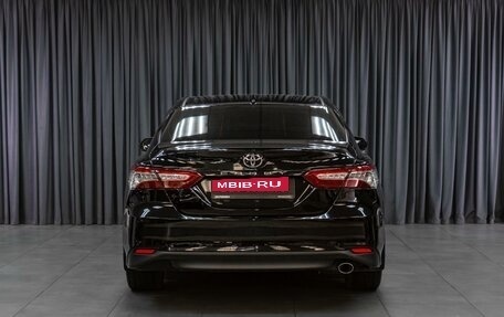 Toyota Camry, 2019 год, 3 249 000 рублей, 4 фотография