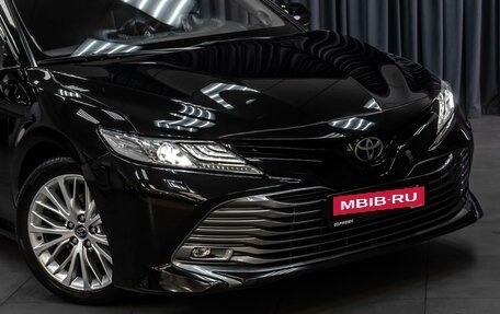Toyota Camry, 2019 год, 3 249 000 рублей, 6 фотография