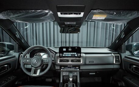 Mitsubishi L200, 2025 год, 5 500 000 рублей, 8 фотография