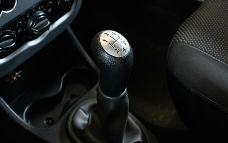 Renault Sandero I, 2013 год, 609 000 рублей, 19 фотография