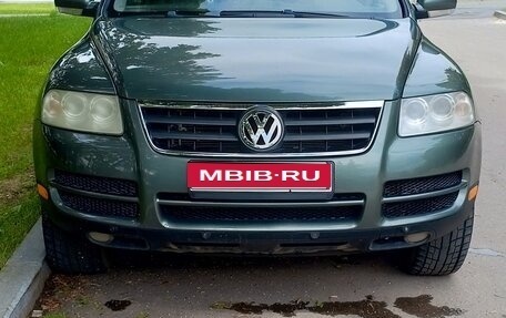 Volkswagen Touareg III, 2004 год, 550 000 рублей, 1 фотография