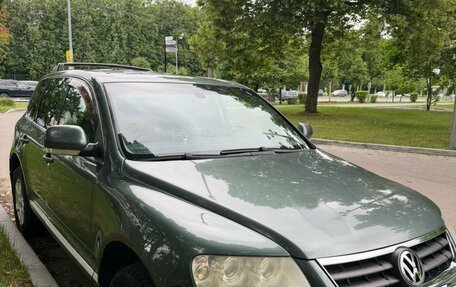 Volkswagen Touareg III, 2004 год, 550 000 рублей, 15 фотография