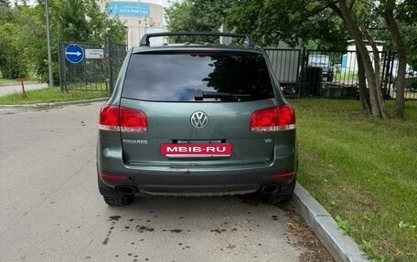 Volkswagen Touareg III, 2004 год, 550 000 рублей, 16 фотография
