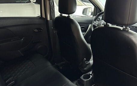Renault Logan II, 2019 год, 590 000 рублей, 16 фотография