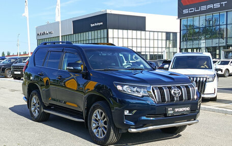 Toyota Land Cruiser Prado 150 рестайлинг 2, 2018 год, 5 000 000 рублей, 3 фотография