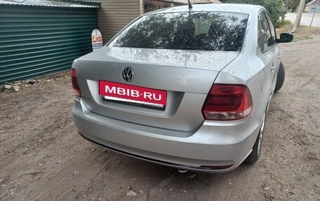 Volkswagen Polo VI (EU Market), 2015 год, 635 000 рублей, 2 фотография