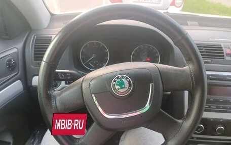 Skoda Octavia, 2010 год, 600 000 рублей, 11 фотография
