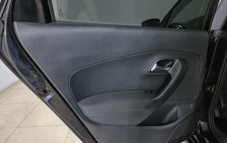 Volkswagen Polo VI (EU Market), 2012 год, 645 000 рублей, 17 фотография