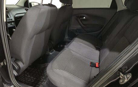 Volkswagen Polo VI (EU Market), 2012 год, 645 000 рублей, 18 фотография